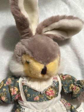 Vintage 1993 Terra Nova Victoria Rabbit Plush Bunny Floral Dress Ganz GE048